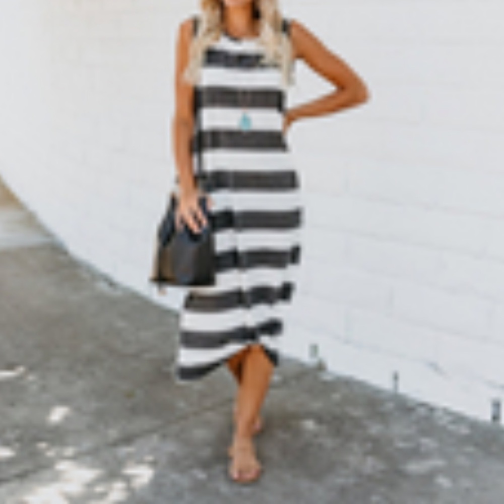Maxi/midi charcoal stripe dress